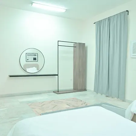 Modern & New Furnished Apartments - 10 Mins Drive To Beach Buraidah Bagian luar foto