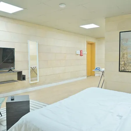 Modern & New Furnished Apartments - 10 Mins Drive To Beach Buraidah Bagian luar foto