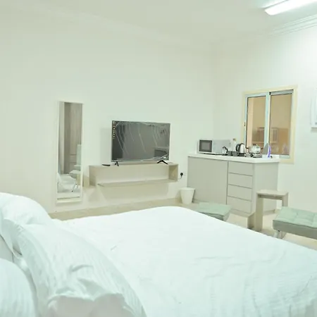 Modern & New Furnished Apartments - 10 Mins Drive To Beach Buraidah Bagian luar foto