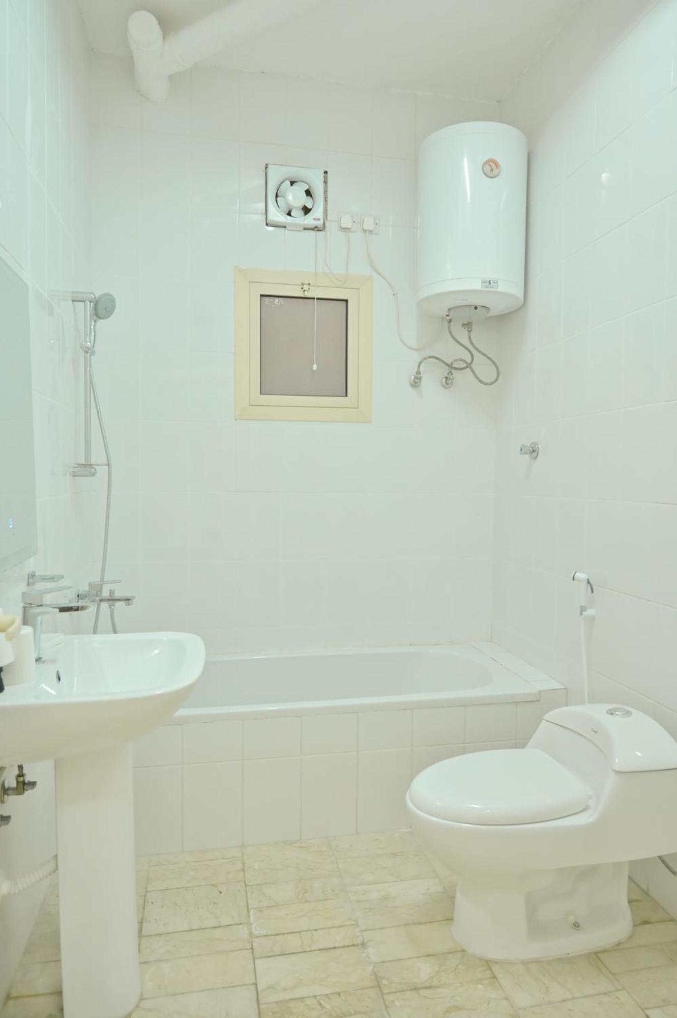Modern & New Furnished - 10 Mins Drive To Appartement *