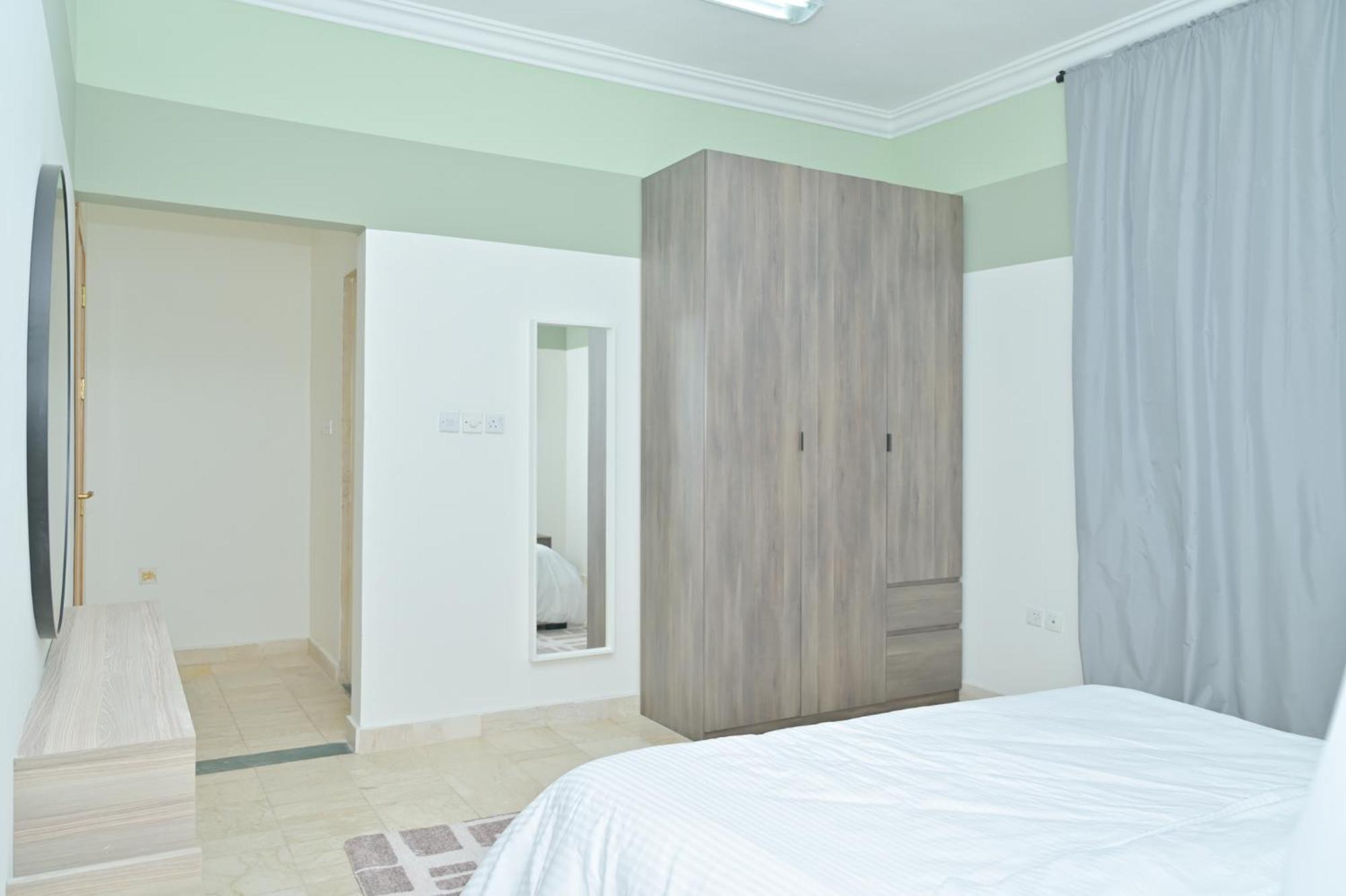 Modern & New Furnished - 10 Mins Drive To Buraidah